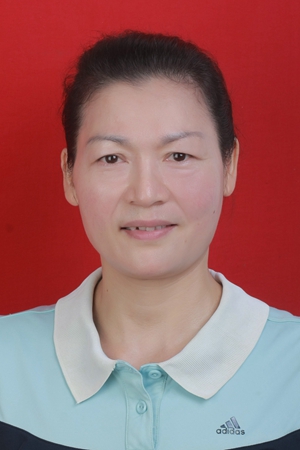 1529586832630665.jpg 熊颖.jpg