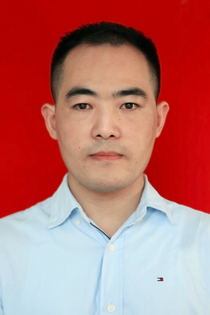 1529586379582575.jpg 陆汛.jpg