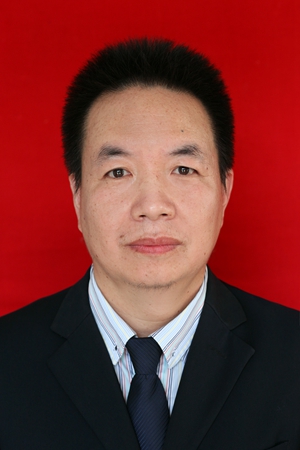 1529586412657836.jpg 彭向阳.jpg