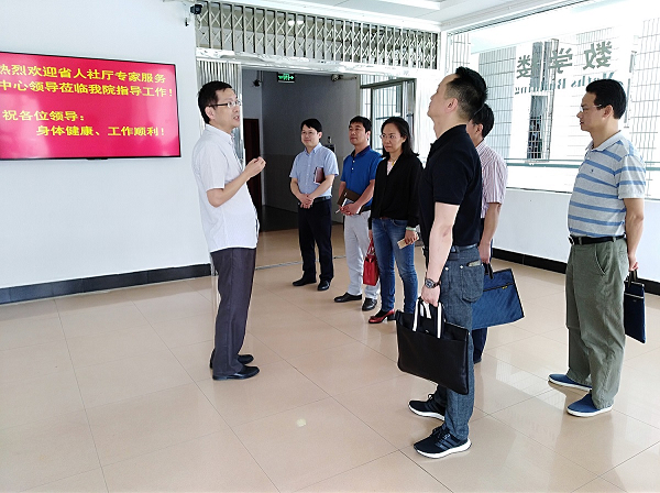 1526000722715596.jpg 00.jpg